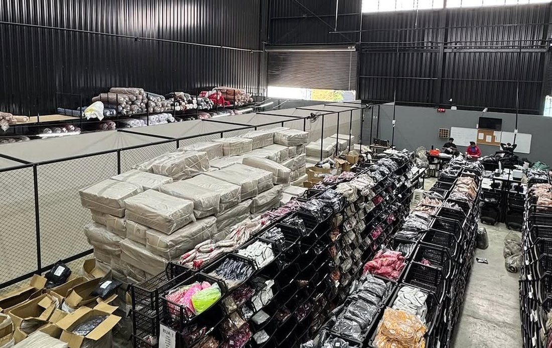 Bastidores da operação da KR Confecções